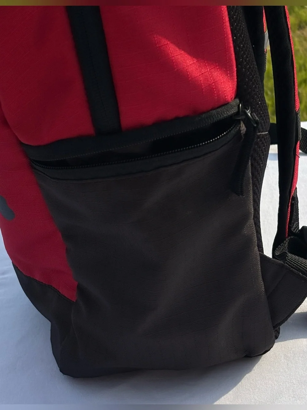 Nike Jordan Split Pack Backpack Large Red Black Jumpman Unisex School Gym Bag